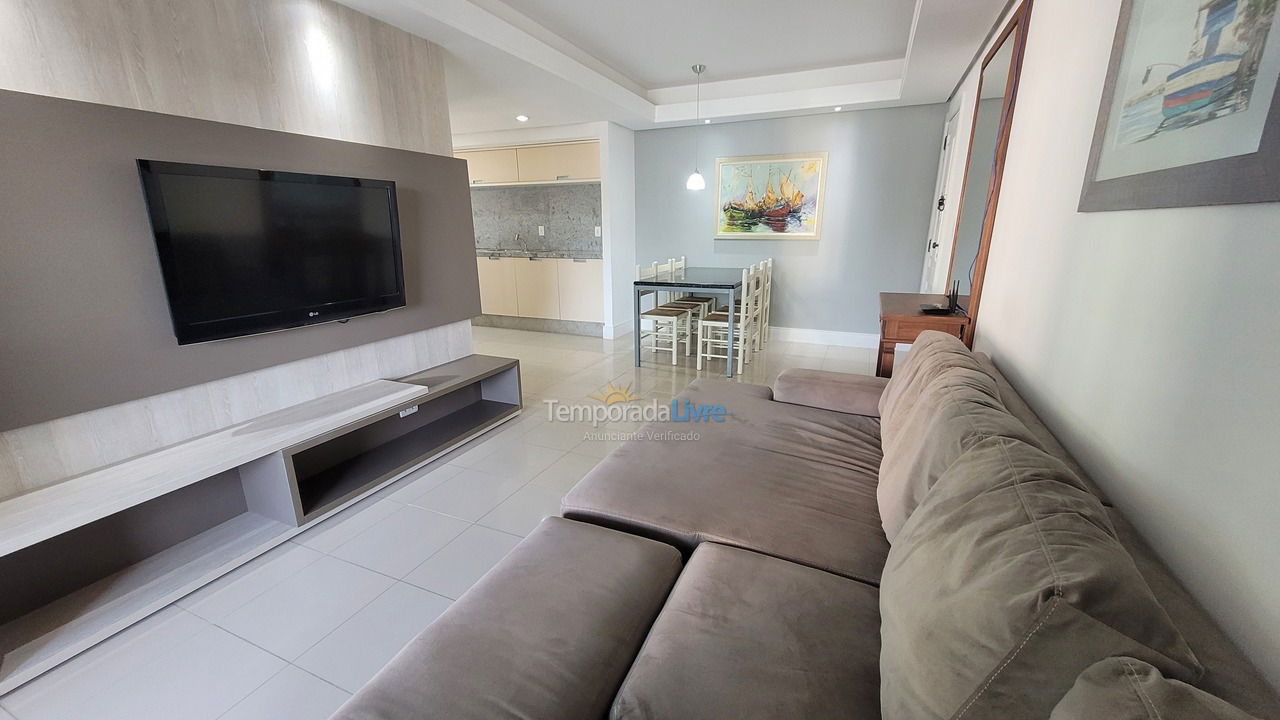 Apartamento para aluguel de temporada em Bombinhas (Praia de Bombas)