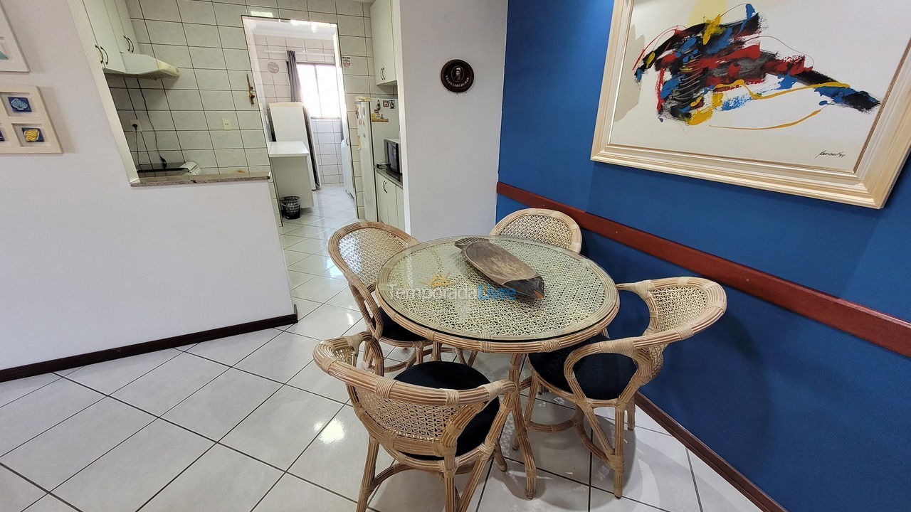 Apartamento para aluguel de temporada em Bombinhas (Praia de Bombas)