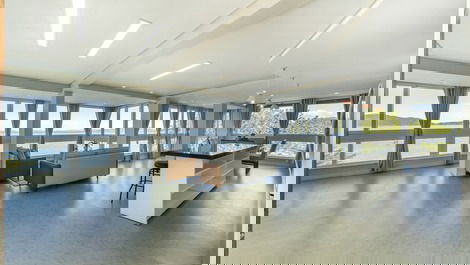 Triplex house by the sea