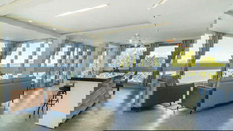 Triplex house by the sea