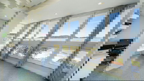 Triplex house by the sea