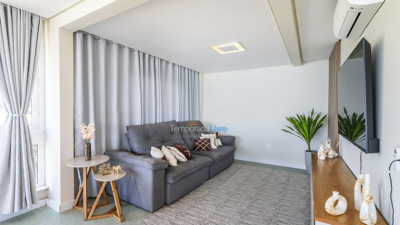 House for vacation rental in Bombinhas (Praia de Zimbros)