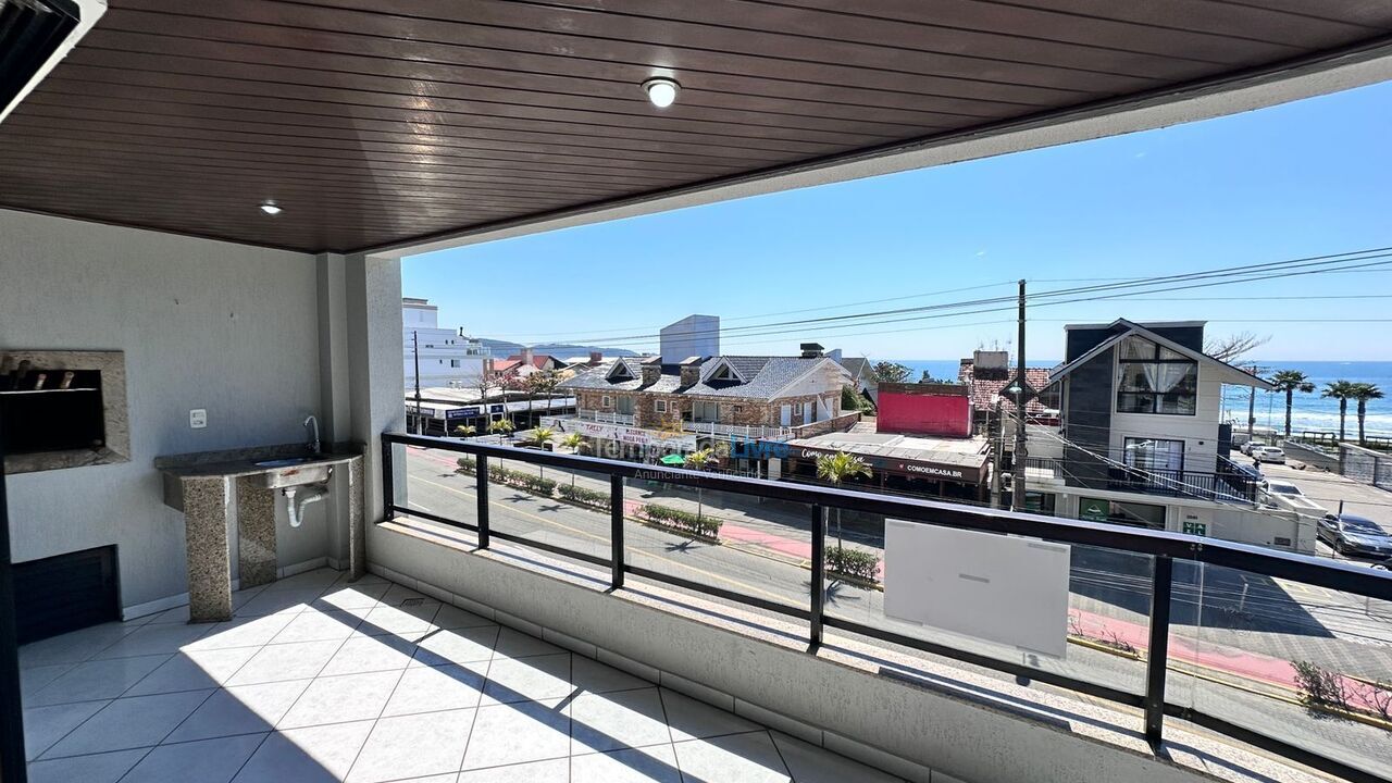 Apartamento para aluguel de temporada em Bombinhas (Praia de Bombas)