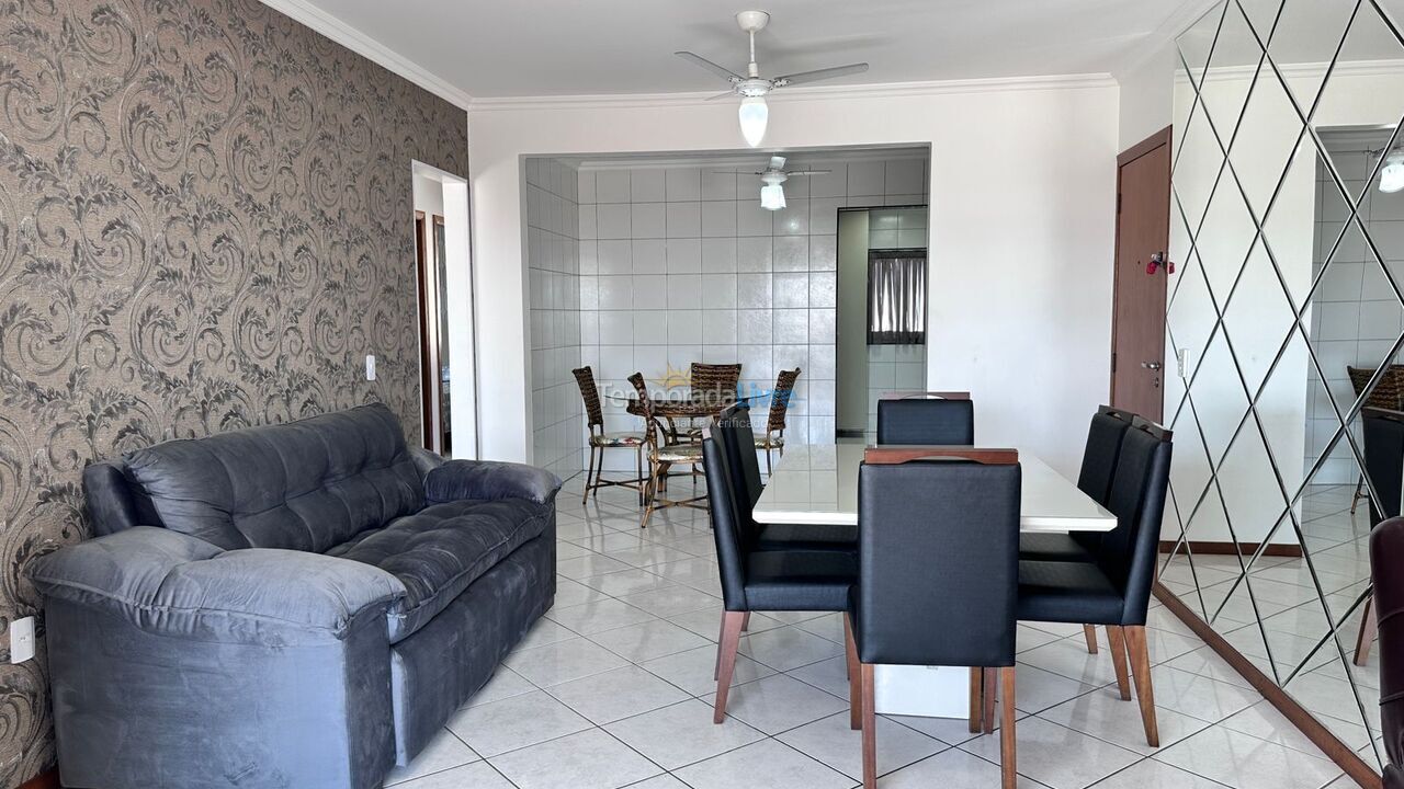 Apartamento para aluguel de temporada em Bombinhas (Praia de Bombas)