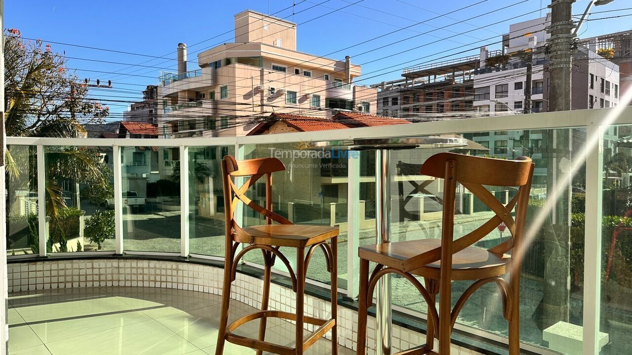 Apartment for vacation rental in Bombinhas (Praia de Bombas)