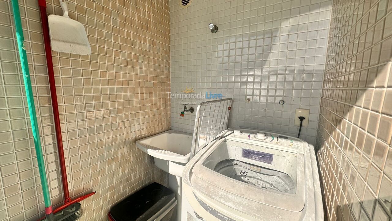 Apartment for vacation rental in Bombinhas (Praia de Bombas)