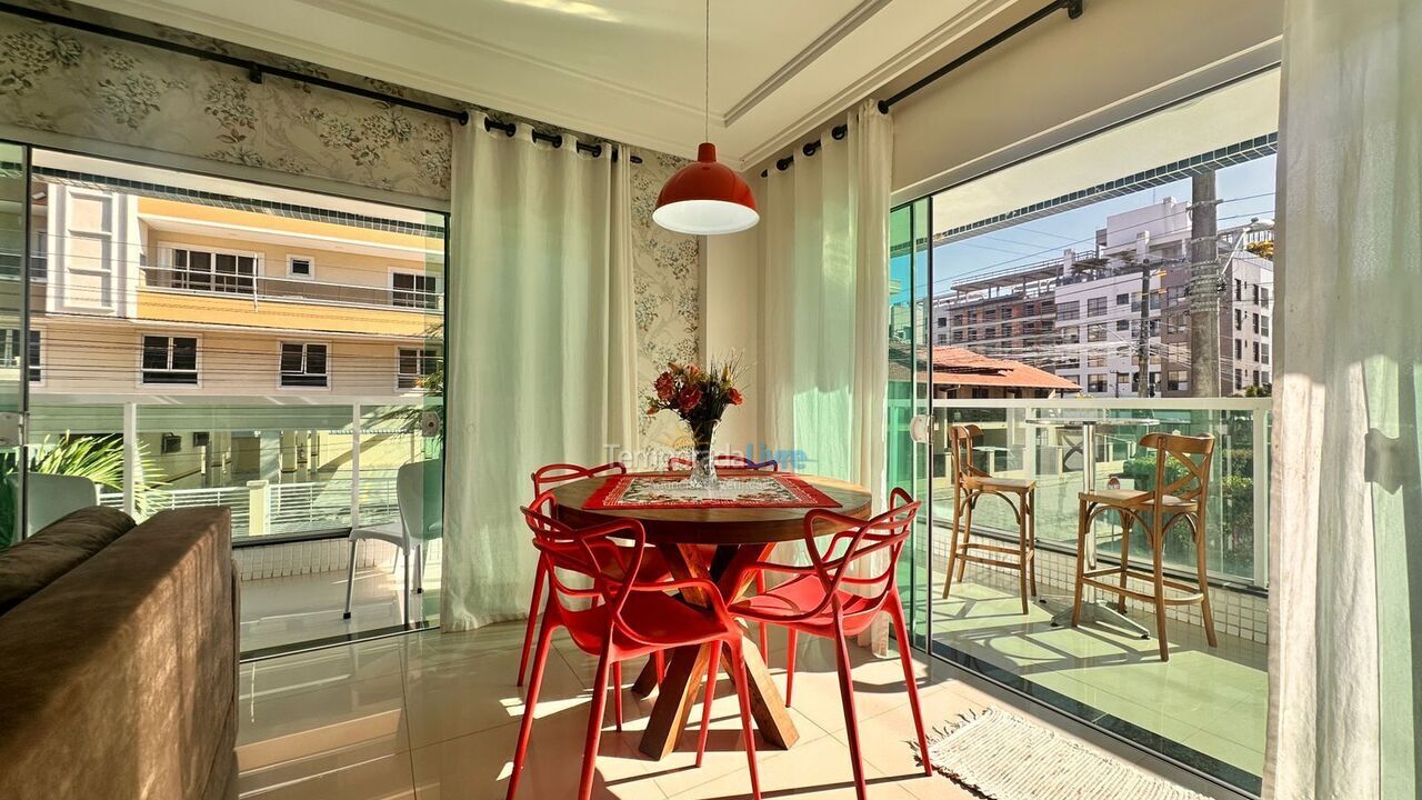 Apartment for vacation rental in Bombinhas (Praia de Bombas)