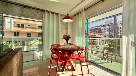 House on Bombas beach - just steps from the sea.