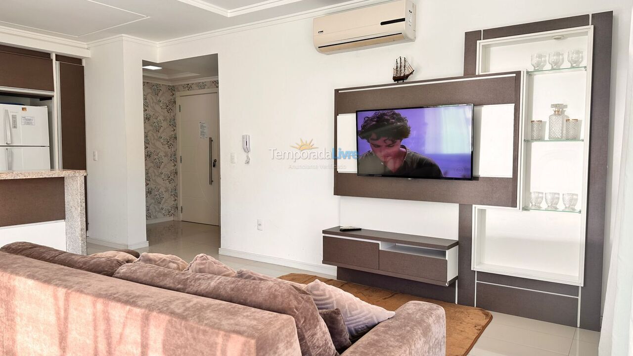 Apartment for vacation rental in Bombinhas (Praia de Bombas)