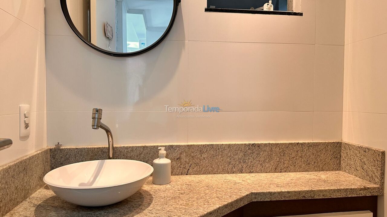 Apartment for vacation rental in Bombinhas (Praia de Bombas)