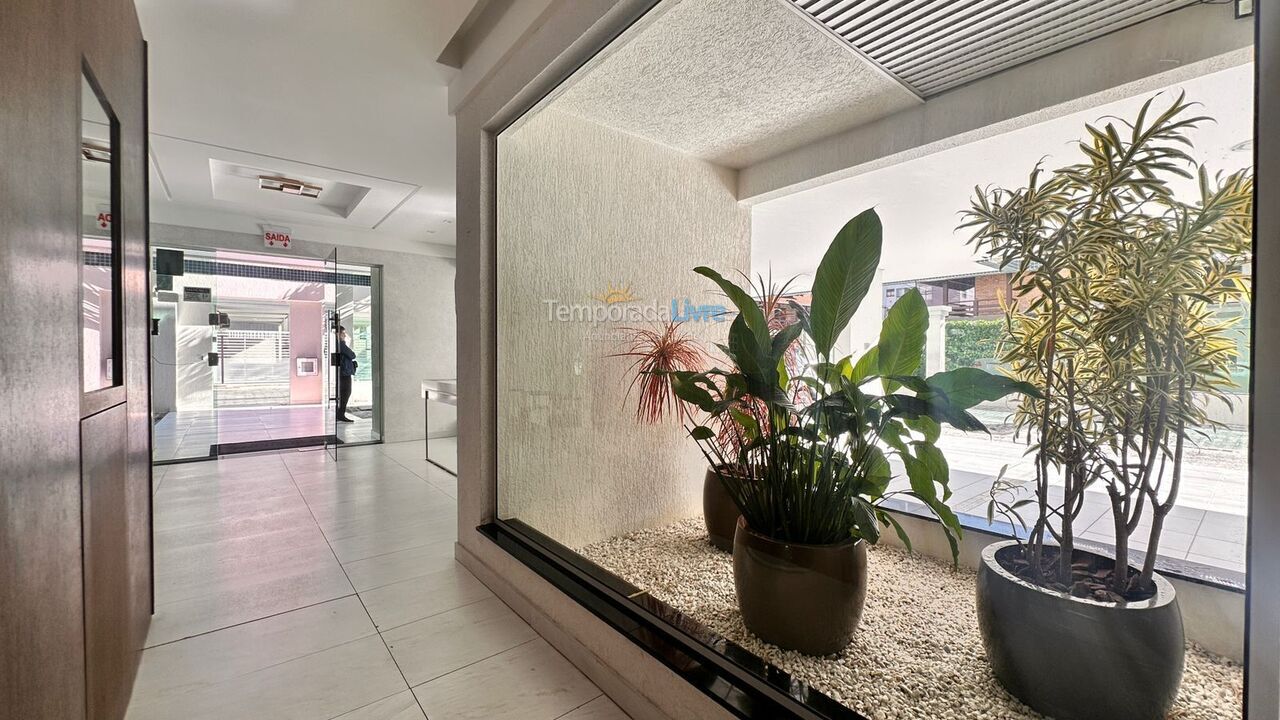 Apartment for vacation rental in Bombinhas (Praia de Bombas)