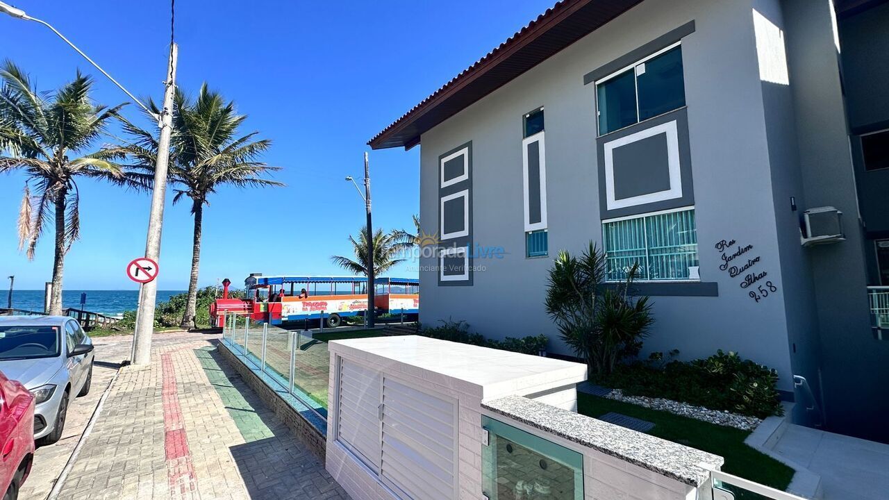 Apartamento para aluguel de temporada em Bombinhas (Praia de Quatro Ilhas)