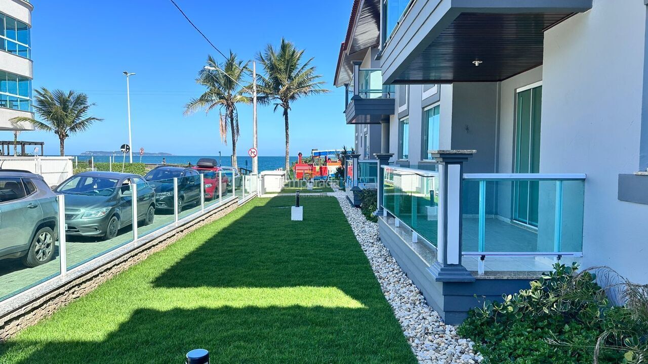 Apartamento para aluguel de temporada em Bombinhas (Praia de Quatro Ilhas)