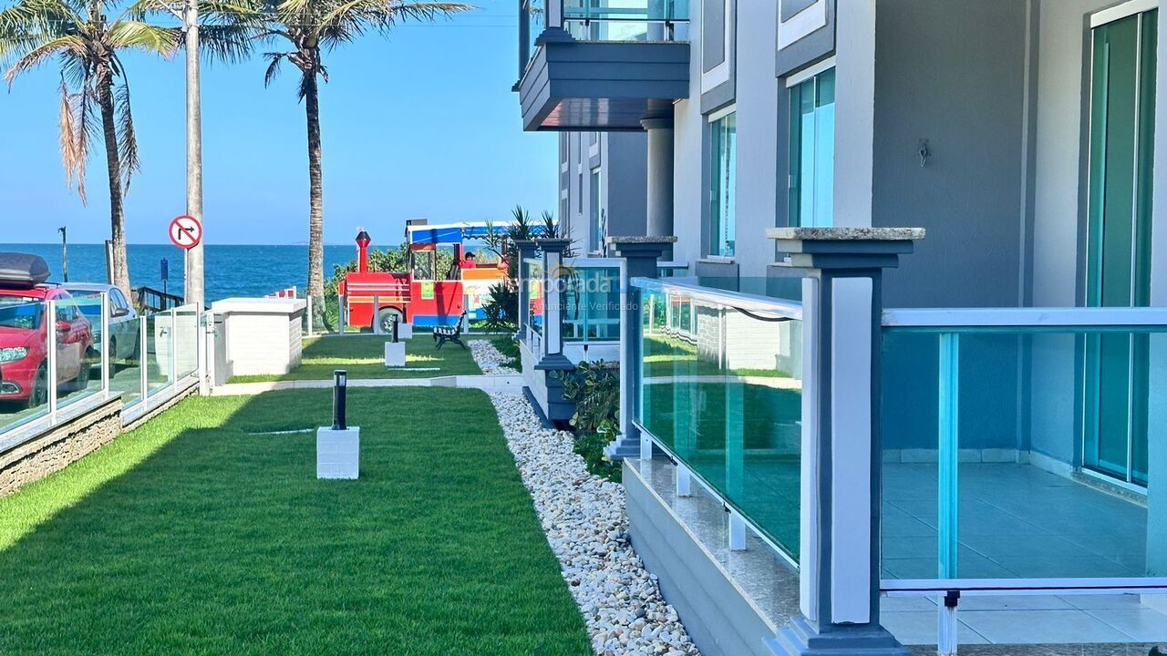 Apartamento para aluguel de temporada em Bombinhas (Praia de Quatro Ilhas)
