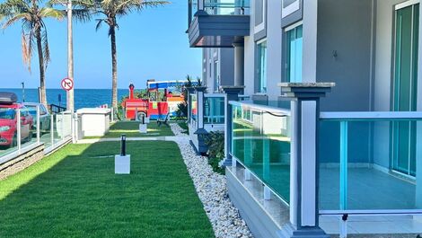 Apto para 5 pessoas na praia de 4 Ilhas com vista mar