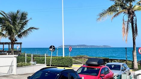 Apto para 5 pessoas na praia de 4 Ilhas com vista mar