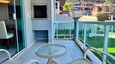 Apto para 5 pessoas na praia de 4 Ilhas com vista mar