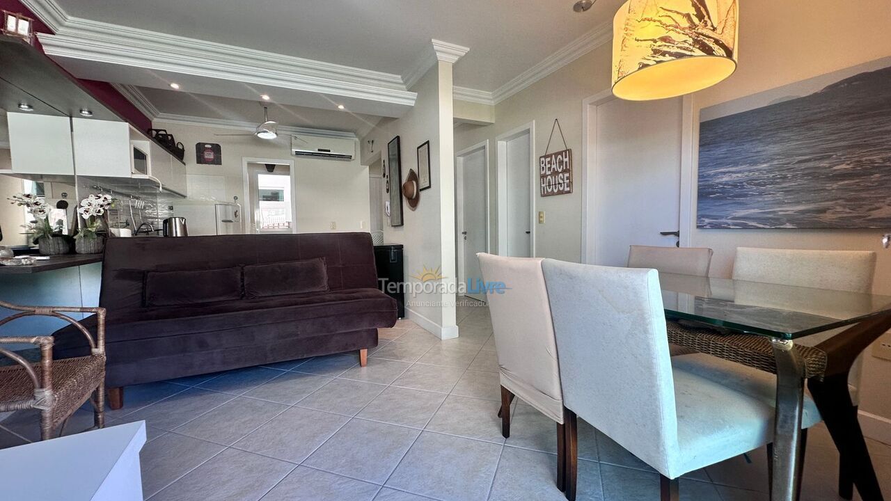 Apartamento para aluguel de temporada em Bombinhas (Praia de Quatro Ilhas)