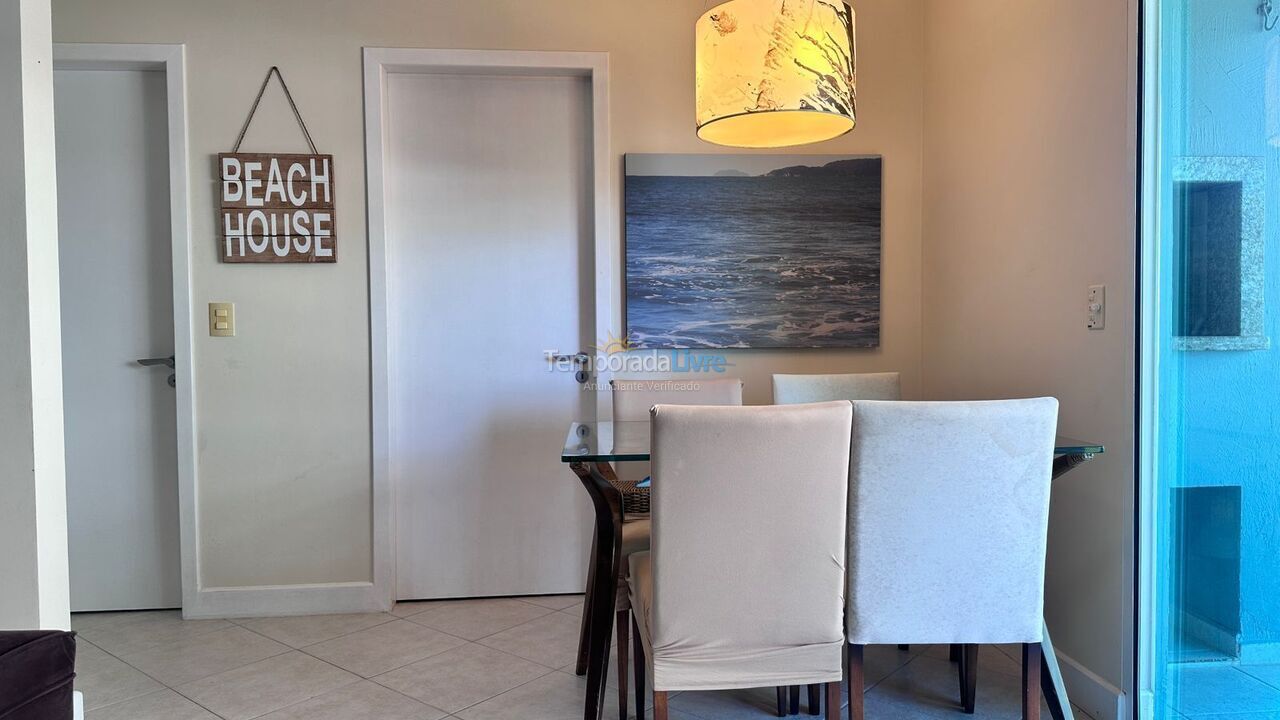 Apartamento para aluguel de temporada em Bombinhas (Praia de Quatro Ilhas)