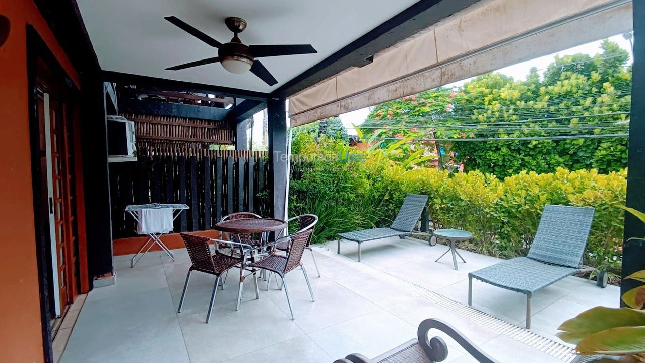 Casa para alquiler de vacaciones em São Sebastião (Praia da Baleia)