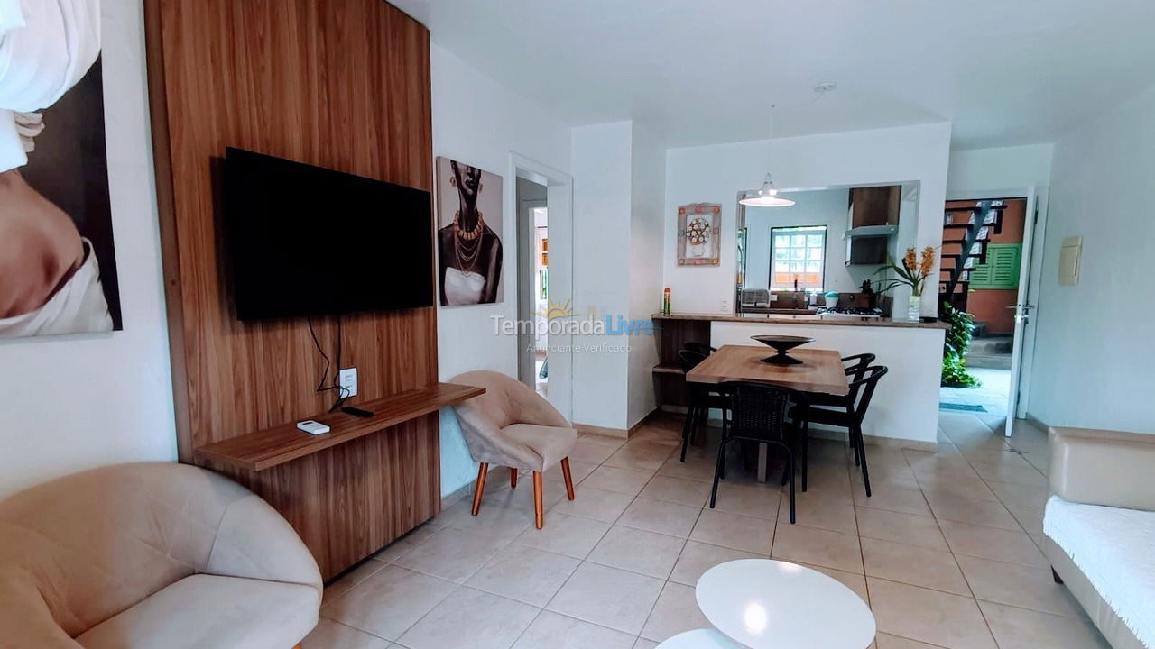 Casa para alquiler de vacaciones em São Sebastião (Praia da Baleia)