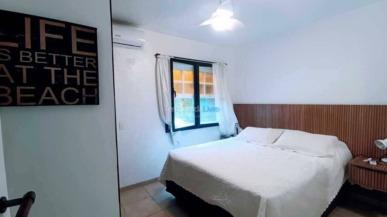 Casa para alquiler de vacaciones em São Sebastião (Praia da Baleia)