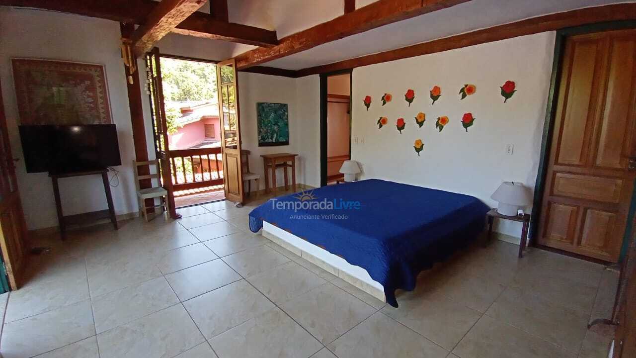 Casa para alquiler de vacaciones em São Sebastião (Praia da Baleia)