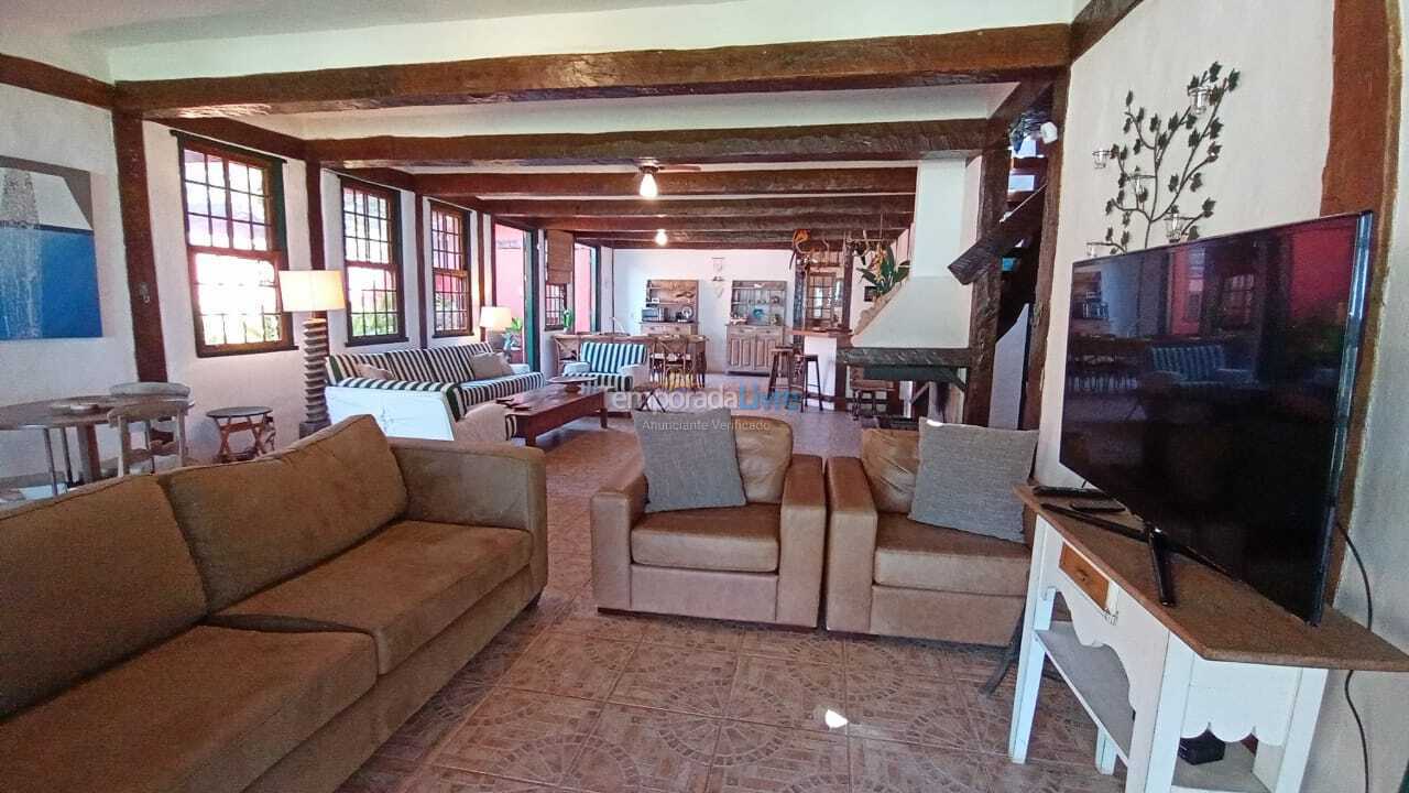Casa para alquiler de vacaciones em São Sebastião (Praia da Baleia)