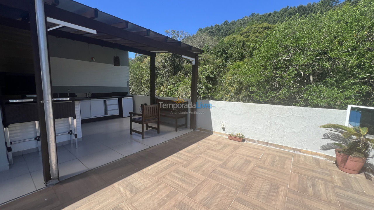 Apartamento para alquiler de vacaciones em Florianópolis (Jurere Tradicional)