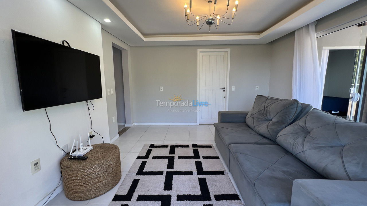 Apartamento para alquiler de vacaciones em Florianópolis (Jurere Tradicional)