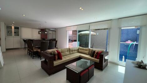 Juquehy, 4 suites, piscina privada, 4 estacionamientos, excelente ubicación