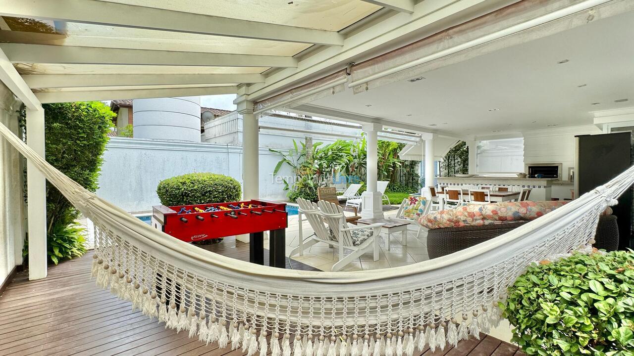 Casa para alquiler de vacaciones em São Sebastião (Praia da Baleia)