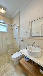 Baleia, alquiler, 4 suites, piscina, barbacoa, alto nivel