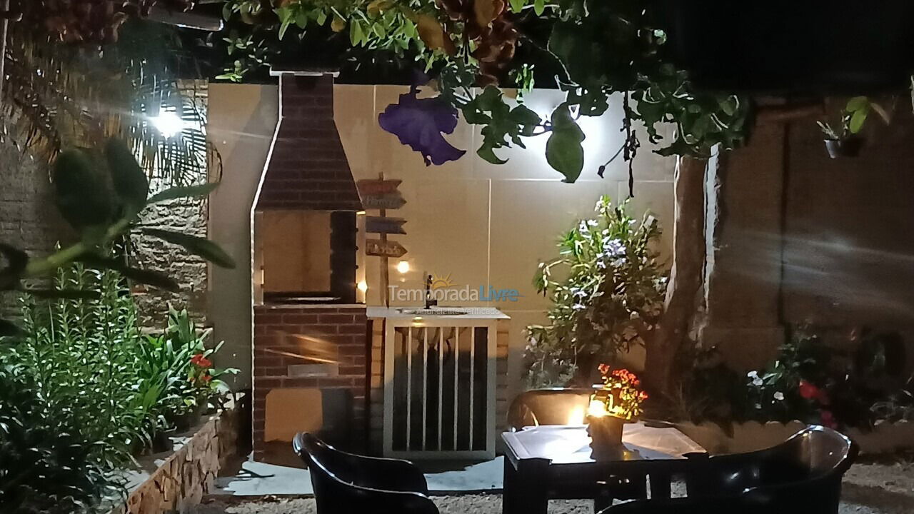 Casa para alquiler de vacaciones em Governador Celso Ramos (Fazenda da Armação)