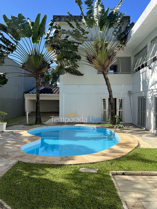 Casa para alquiler de vacaciones em Guarujá (Enseada)