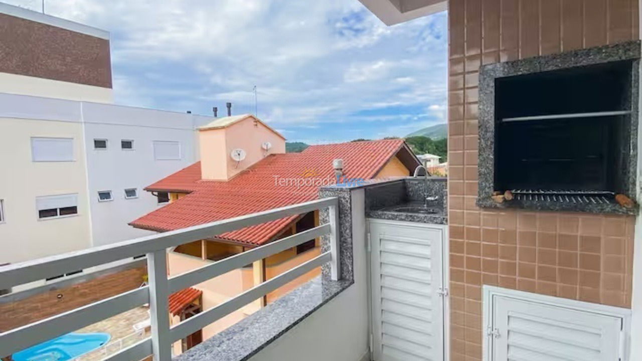 Apartamento para alquiler de vacaciones em Governador Celso Ramos (Praia de Palmas)