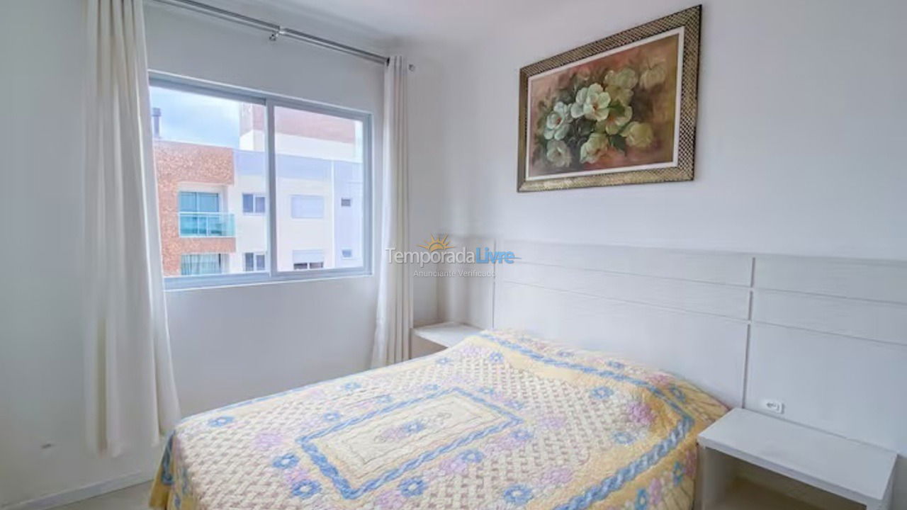 Apartamento para alquiler de vacaciones em Governador Celso Ramos (Praia de Palmas)