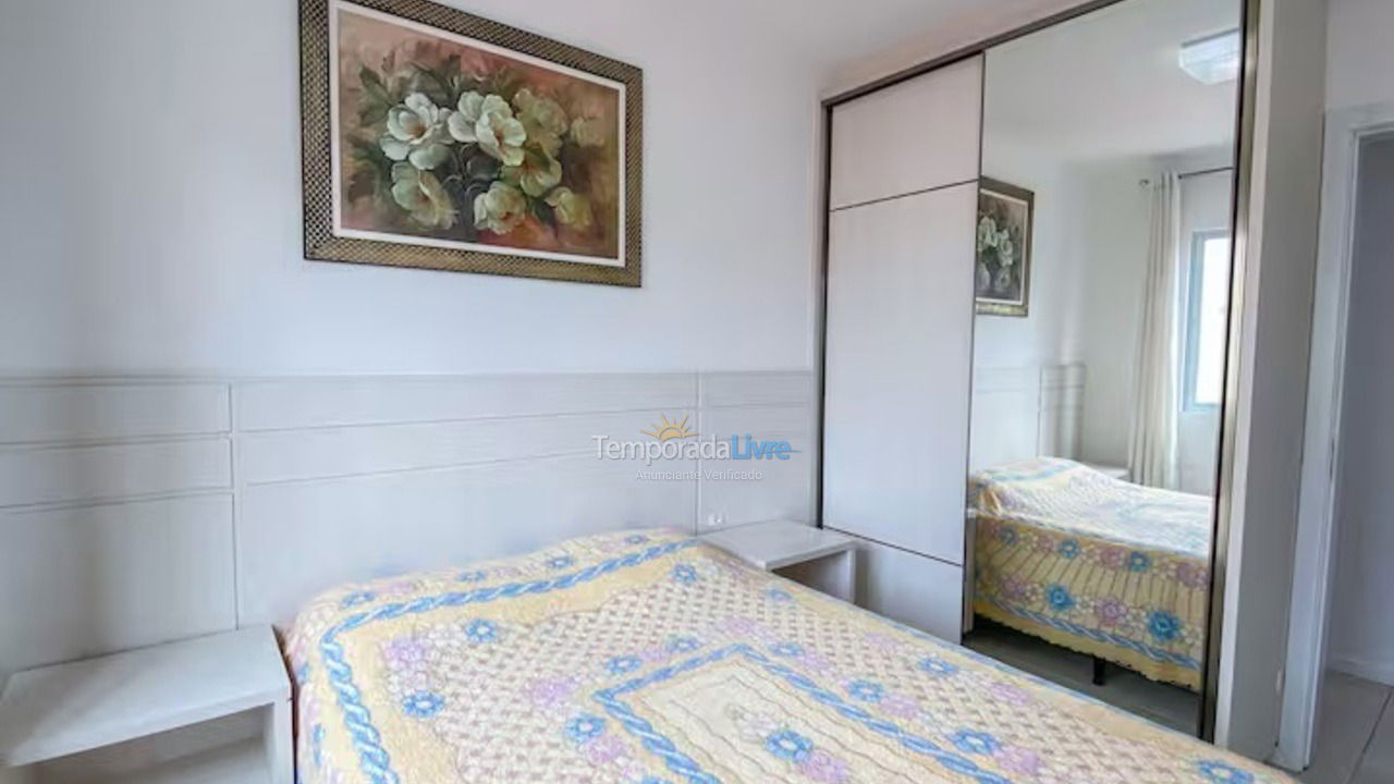 Apartamento para alquiler de vacaciones em Governador Celso Ramos (Praia de Palmas)