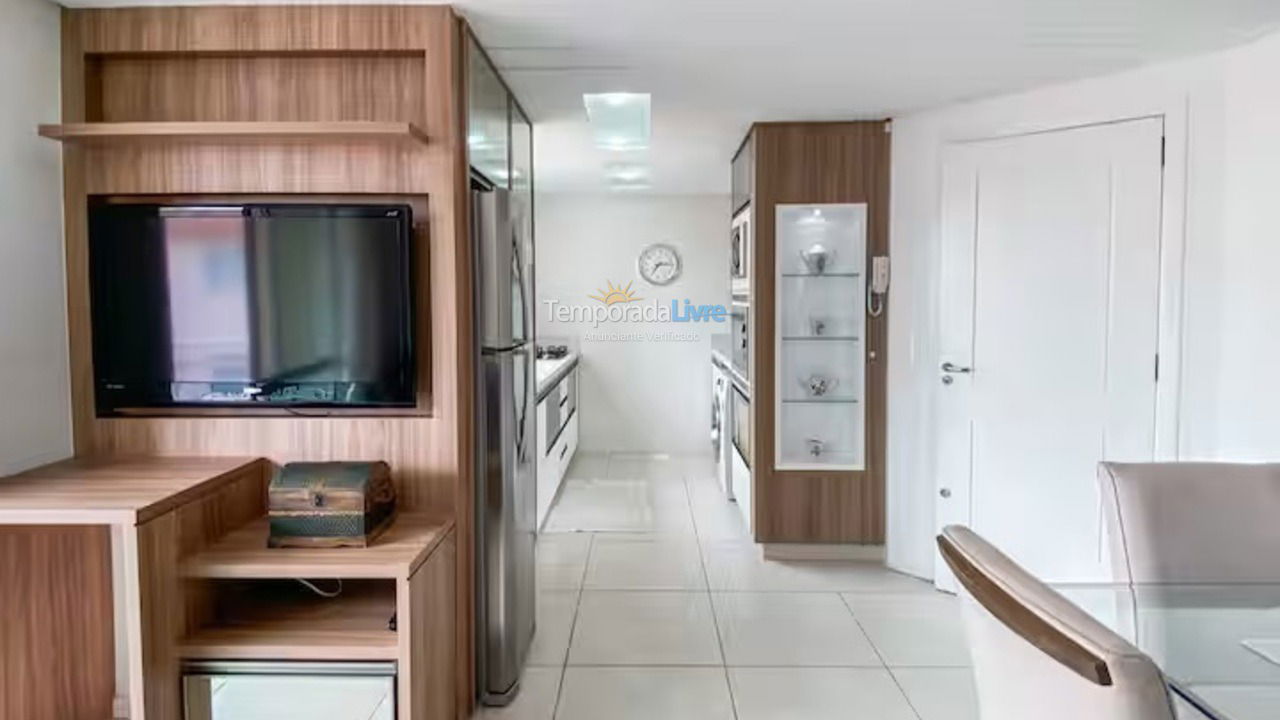 Apartamento para alquiler de vacaciones em Governador Celso Ramos (Praia de Palmas)