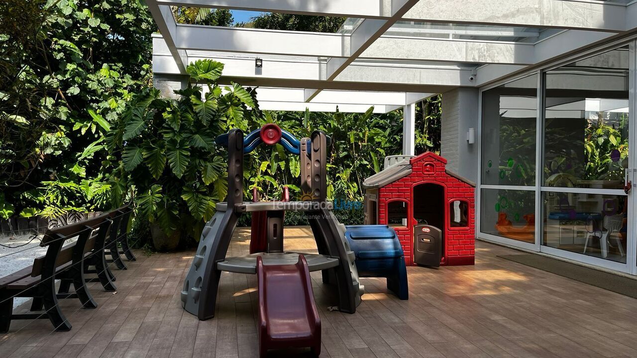 House for vacation rental in São Sebastião (Praia da Baleia)