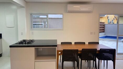 Cambury, condominio, 4 habitaciones, piscina privada, barbacoa, 2 espacios