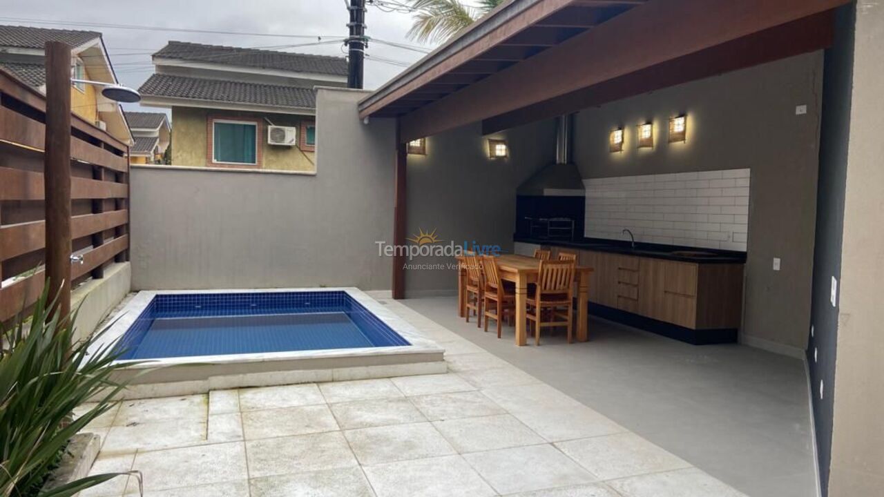 Casa para alquiler de vacaciones em São Sebastião (Camburi)