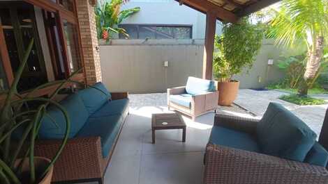 Baleia en condominio, alquiler enero, carnaval, anual, 4 habitaciones