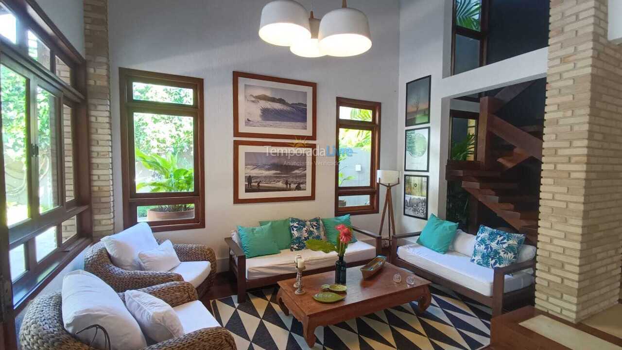 Casa para alquiler de vacaciones em São Sebastião (Praia da Baleia)