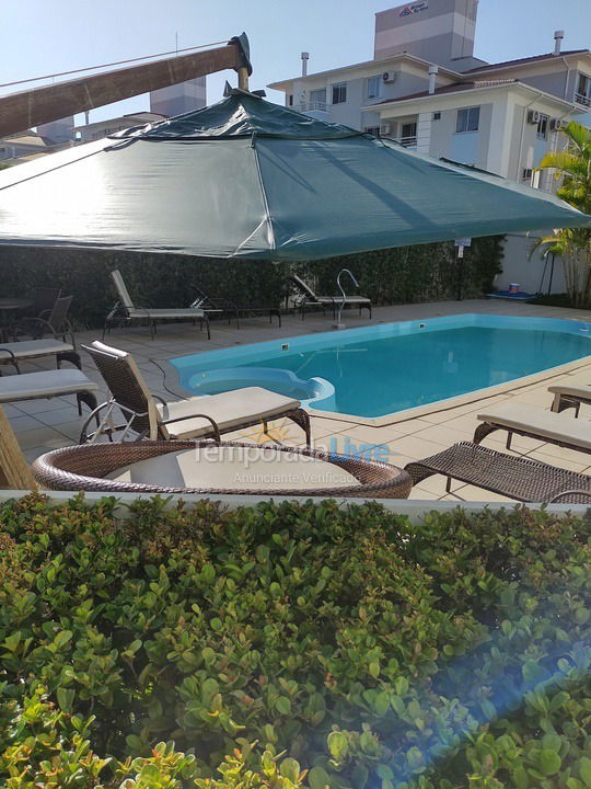 Apartamento para aluguel de temporada em Florianopolis (Canasvieiras)