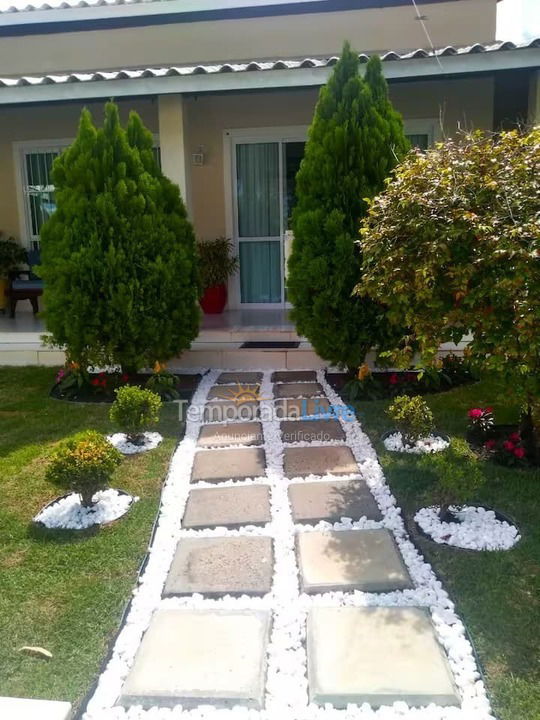 Casa para alquiler de vacaciones em Lauro de Freitas (Vilas do Atlantico)