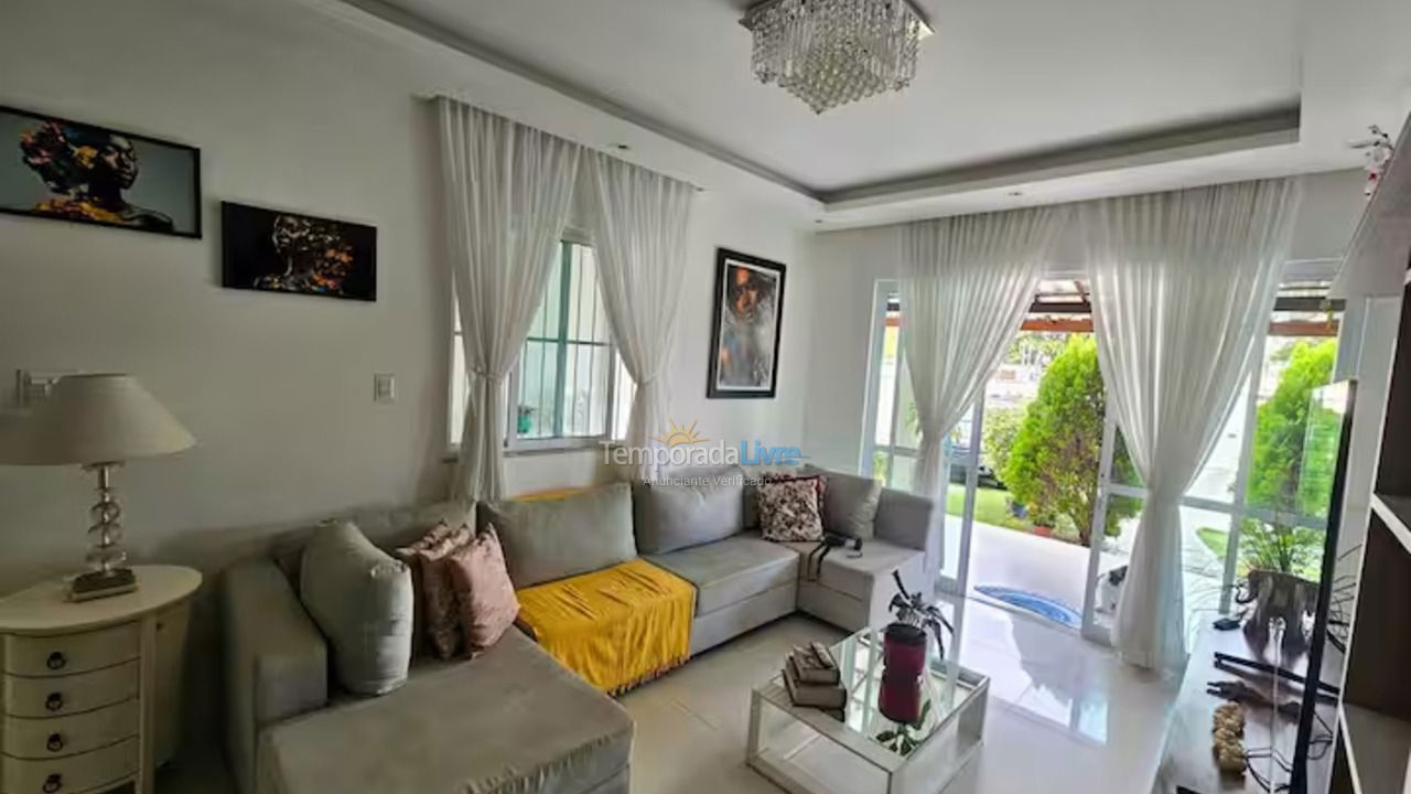 Casa para alquiler de vacaciones em Lauro de Freitas (Vilas do Atlantico)