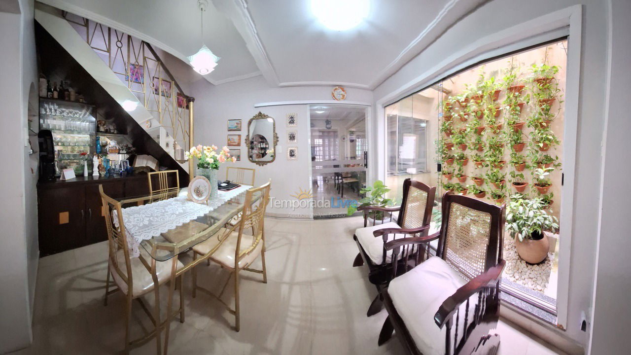Casa para alquiler de vacaciones em Belém (Cremação)