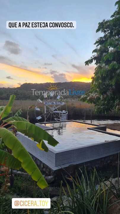 Piscina de águas do rio, movida por roda dagua Casa para aluguel de temporada em Barra de São Miguel (Barra de São Miguel)