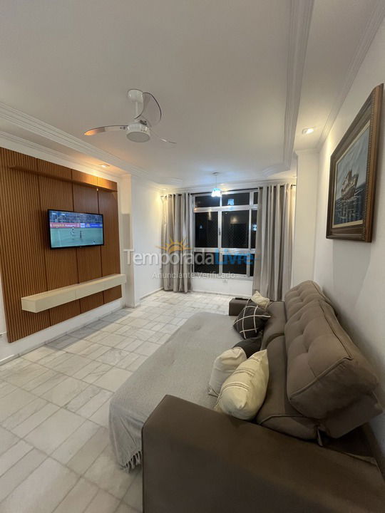 Apartamento para aluguel de temporada em Guarujá (Pitangueiras)